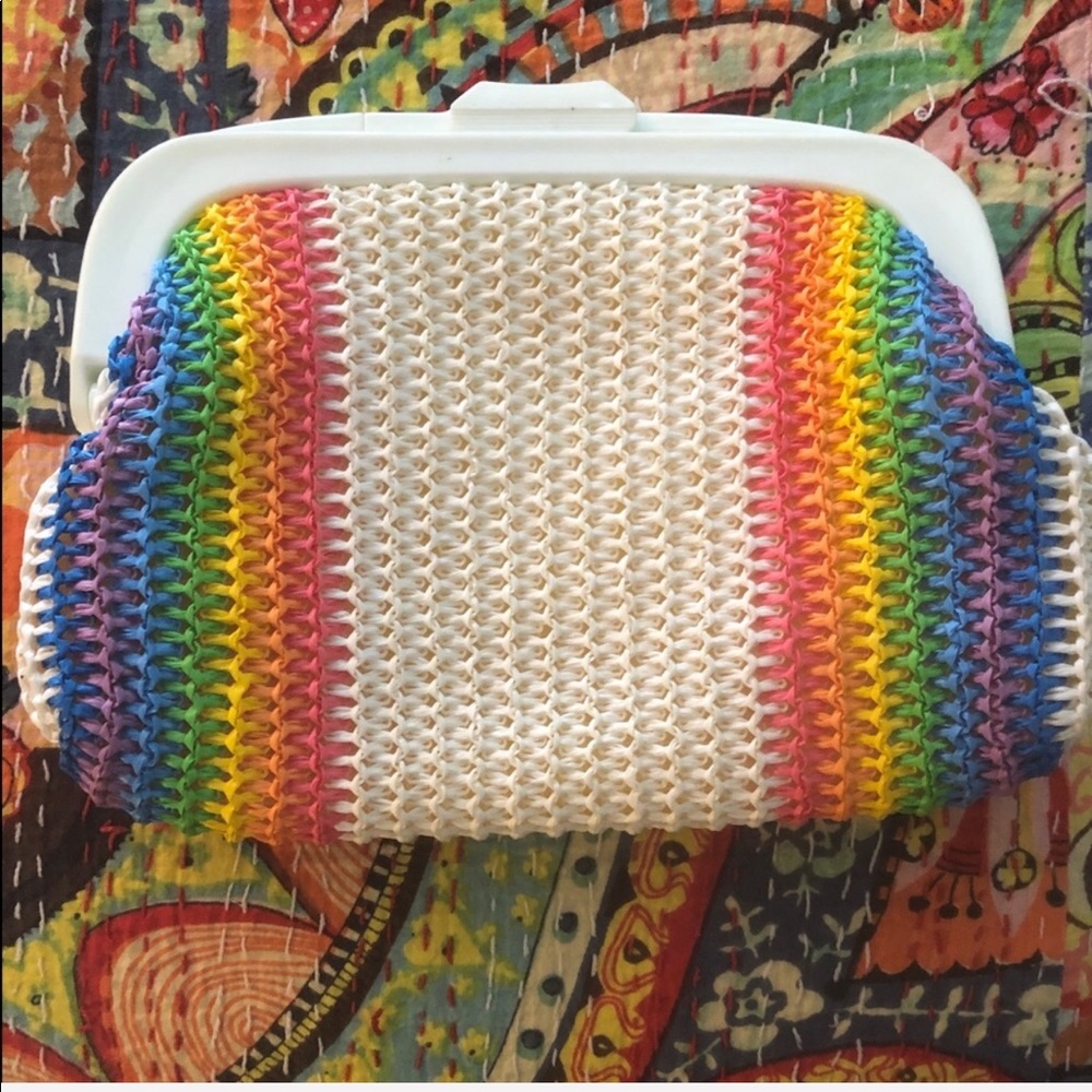 Brilliant Vintage Rainbow color Straw-like Clutch